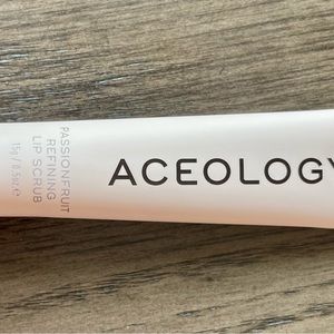 Aceology Lip Scrub